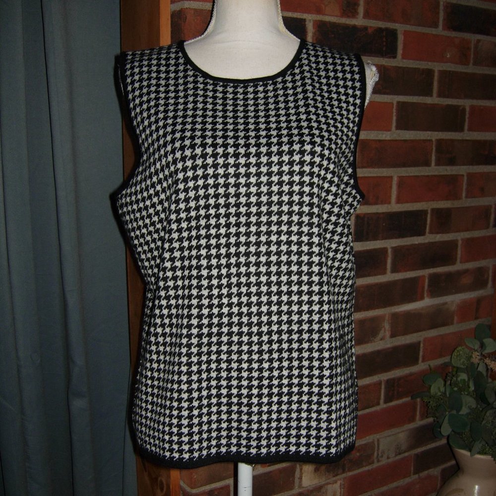 Josephine Chaus Houndstooth Wool Blend Sleeveless Top L